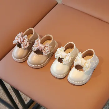 Есенни обикновен детски обувки Baotou с квадратни пръсти, нескользящие малки кожени обувки с перлата на носа за момичета, обувки на принцесата подметка